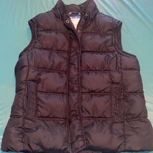 Aeropostale black vest